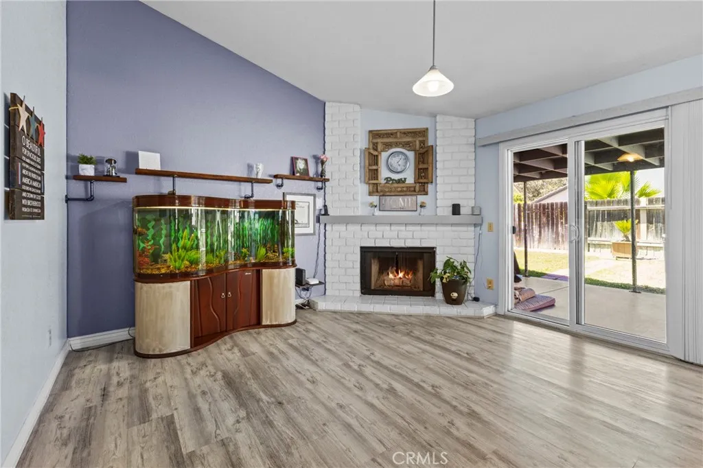 671 Zinnia Street, Hemet, California 92545 home-pic-12